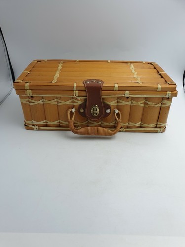 Valise vintage bambou - , fait