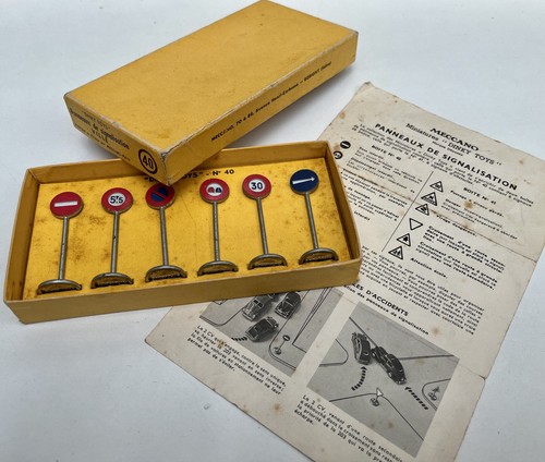 Boite panneaux de - 6,