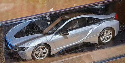 Bmw i8 car - 1:43,