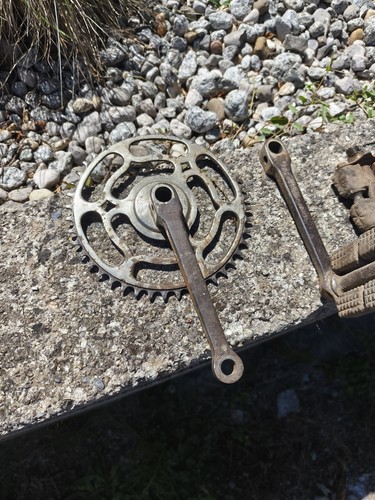 Pédalier vélo ancien - pédalier,