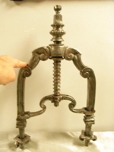 Old book press to - old,