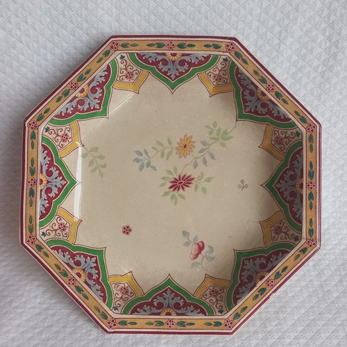 Rare grand plat creux