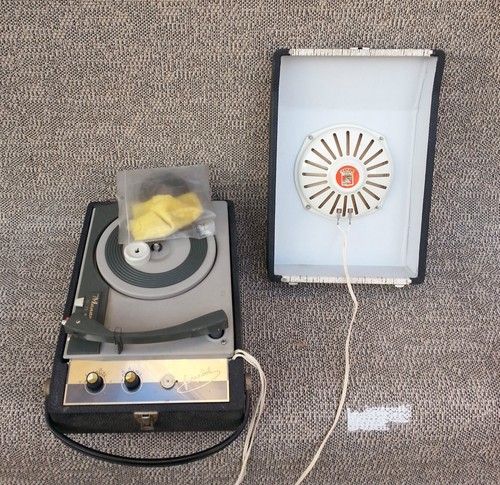 Ancien tourne disque monarch - disque,