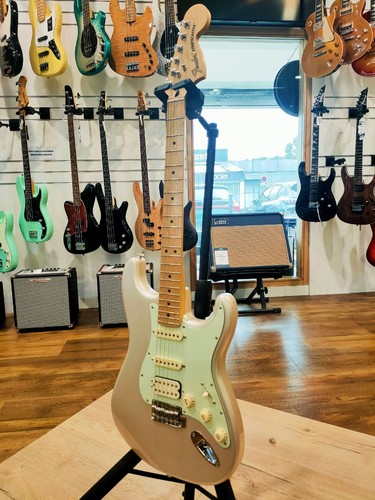 Fender deluxe hss blizzard - fender, mn