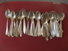 ++"541.6" LOT OF 50 SILVER METAL TEASPOONS "NOT SILVERED"
