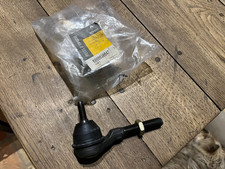 Rotule direction gauche