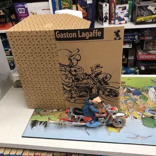 Franquin statue gaston lagaffe - statue,