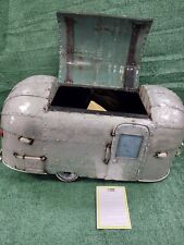 Think outside EEIEEIO Metal Vintage Airstream Caravan Drink Cooler