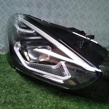 Optique avant principal droit