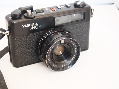 Bel appareil photo yashica - appareil,