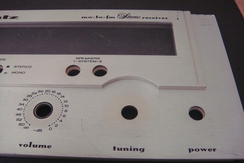 Marantz 1550l facade - facade, alu