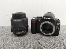 NIKON D60 digital SLR