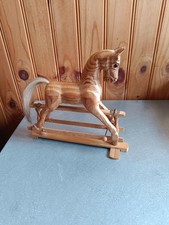 Cheval de bois à bascule dit "planeur" fabrication artisanale .