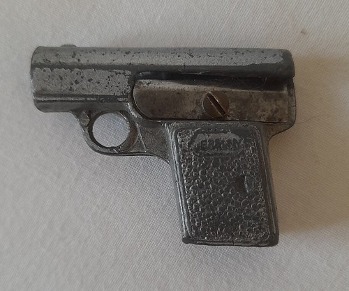 Ancien taille crayon pistolet - ancien,