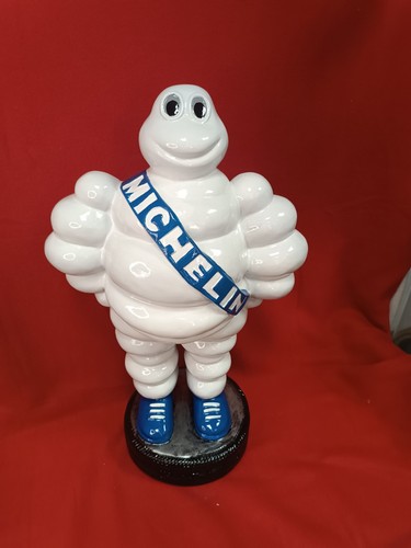 Statue bibendum michelin - statue, en