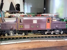 Locomotive Crocodile RhB. Echele G. en 1/22  Train prevue pour l exterieure. LGB