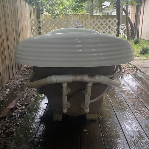 Jacuzzi white whirlpool bath - white,