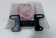 HONDA CB750K 1979-1980 NUMBER PLATE BRACKET # 84701-425-670 (640)IR