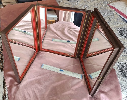 Triptyque miroirs 2 - &,