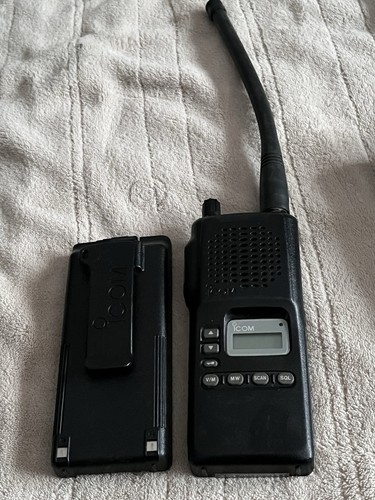 Icom aviation airplane - ic-a4,