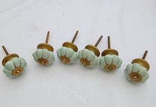 6 ANCIENS BOUTONS EN