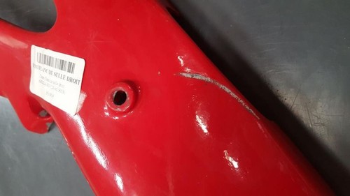 Demi flanc selle droit - de,