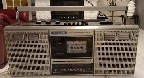 Boombox ghettoblaster pioneer - ghettoblaster,