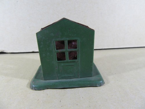 Ancienne petite maison tole - en,