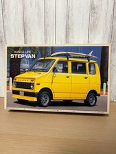 HONDA Step Van 1/24 Plastic el