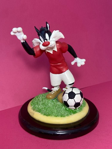 Figurine grosminet sylvestre - grosminet,