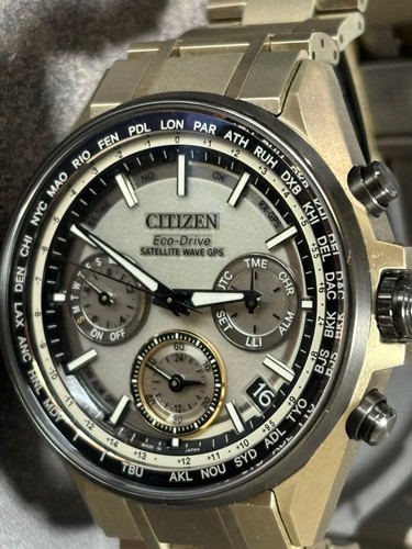 Montre bracelet citizen - montre-bracelet, world