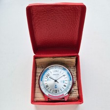 Montre-bracelet vintage RAKETA