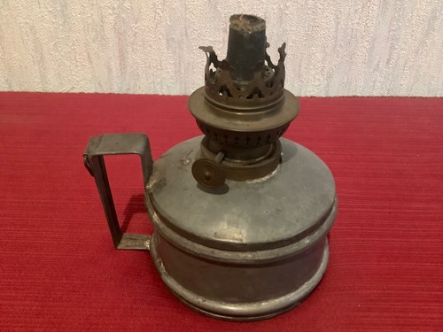 Ancienne lampe pétrole - "ancienne,