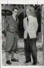 1955 Press Photo King Baudouin of Belgium and Leopold reunited in French Riviera
