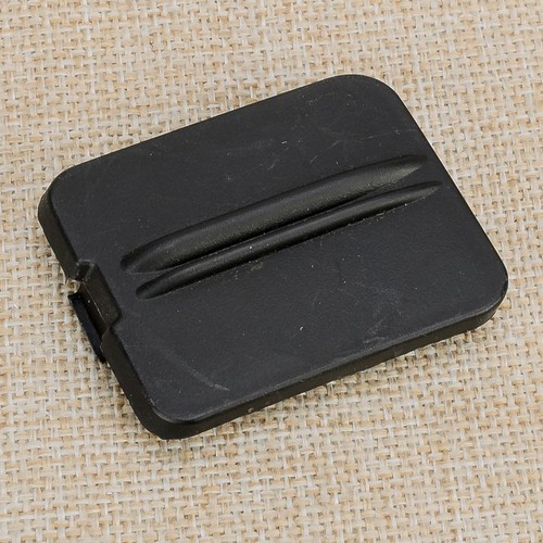 Black front bumper tow - front, hook