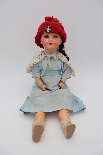 Poupée ancienne vers 1940 - –,