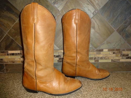 Vintage womens 5ww camel - vintage, sz