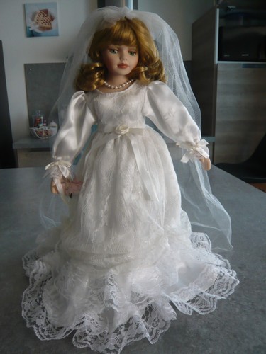 Poupee porcelaine mariee - mariee,