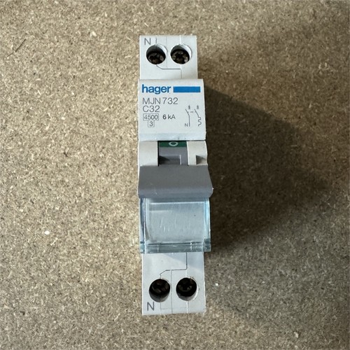 Hager mjn732 disjoncteur 32a - hager,