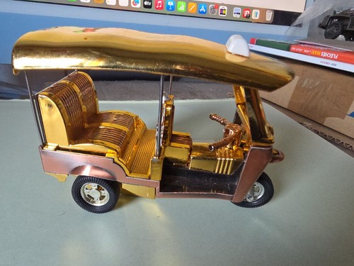Voiture tuk touktouk - tuk,