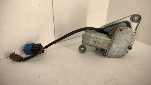 Moteur essuie glace arriere