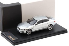 1:43 PremiumX Jaguar XE