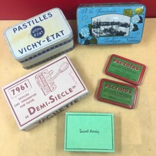 Boite métal Vichy, pharmacie, Berlingots Nantais et 2 cartons trains serrure lot