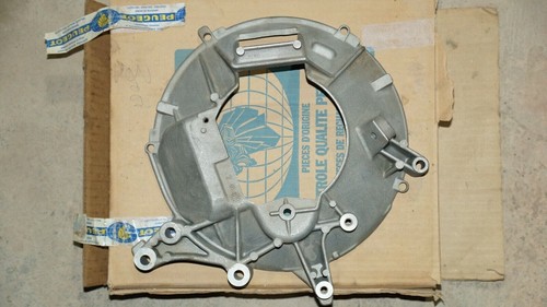 Carter pignon moteur cloche - carter,