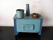 Cuisinière en tôle jouets