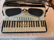 Verona Artiste Piano Accordion