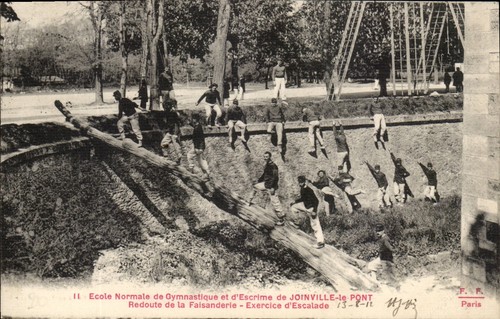 école normale gymnastique - École,