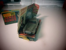 CORGI TOYS JAMES  BONDS ASTON MARTIN DB5  261   -  ORIGINAL - JOUET ANCIEN DE 65