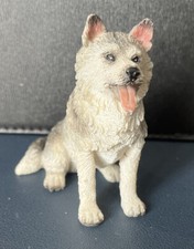 Adorable figurine de chiot