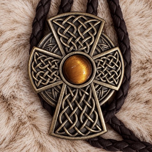 Collier pendentif croix